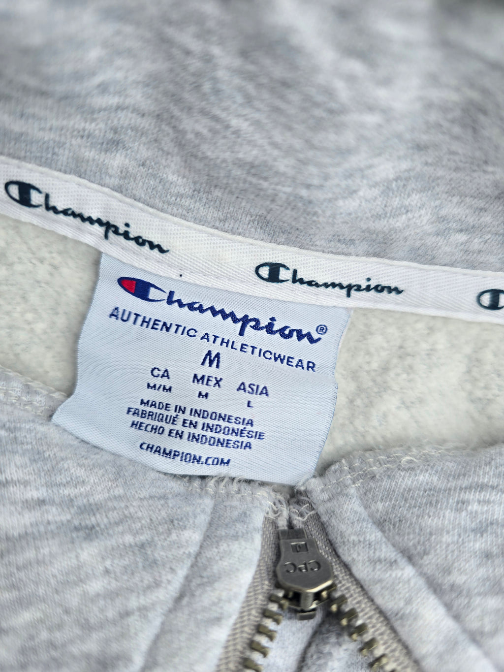 Champion Crewneck (Medium)