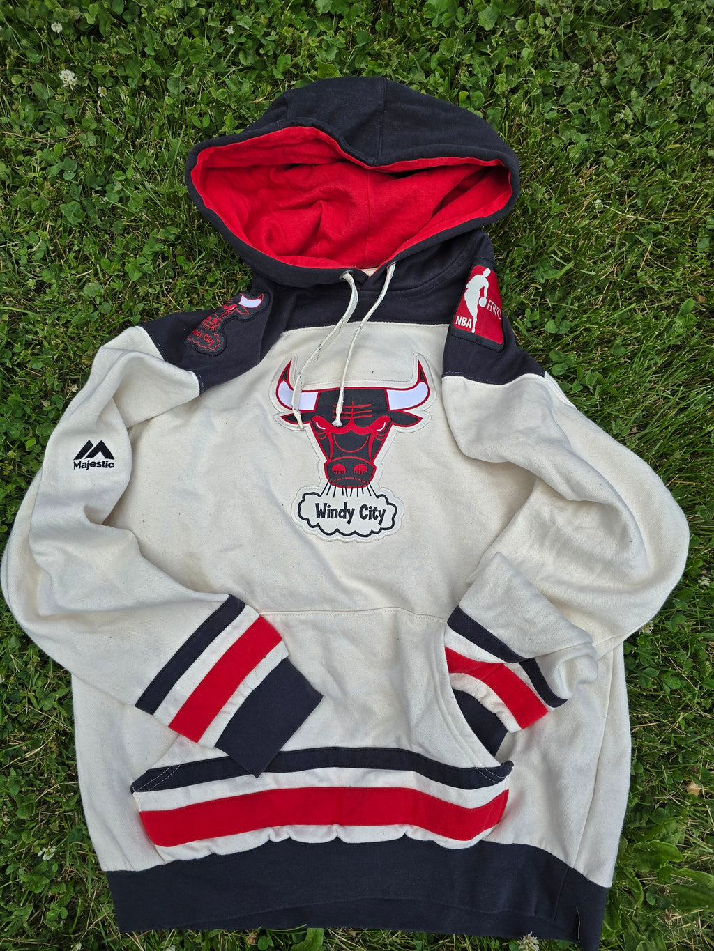 Chicago Bulls Hoodie (Medium)