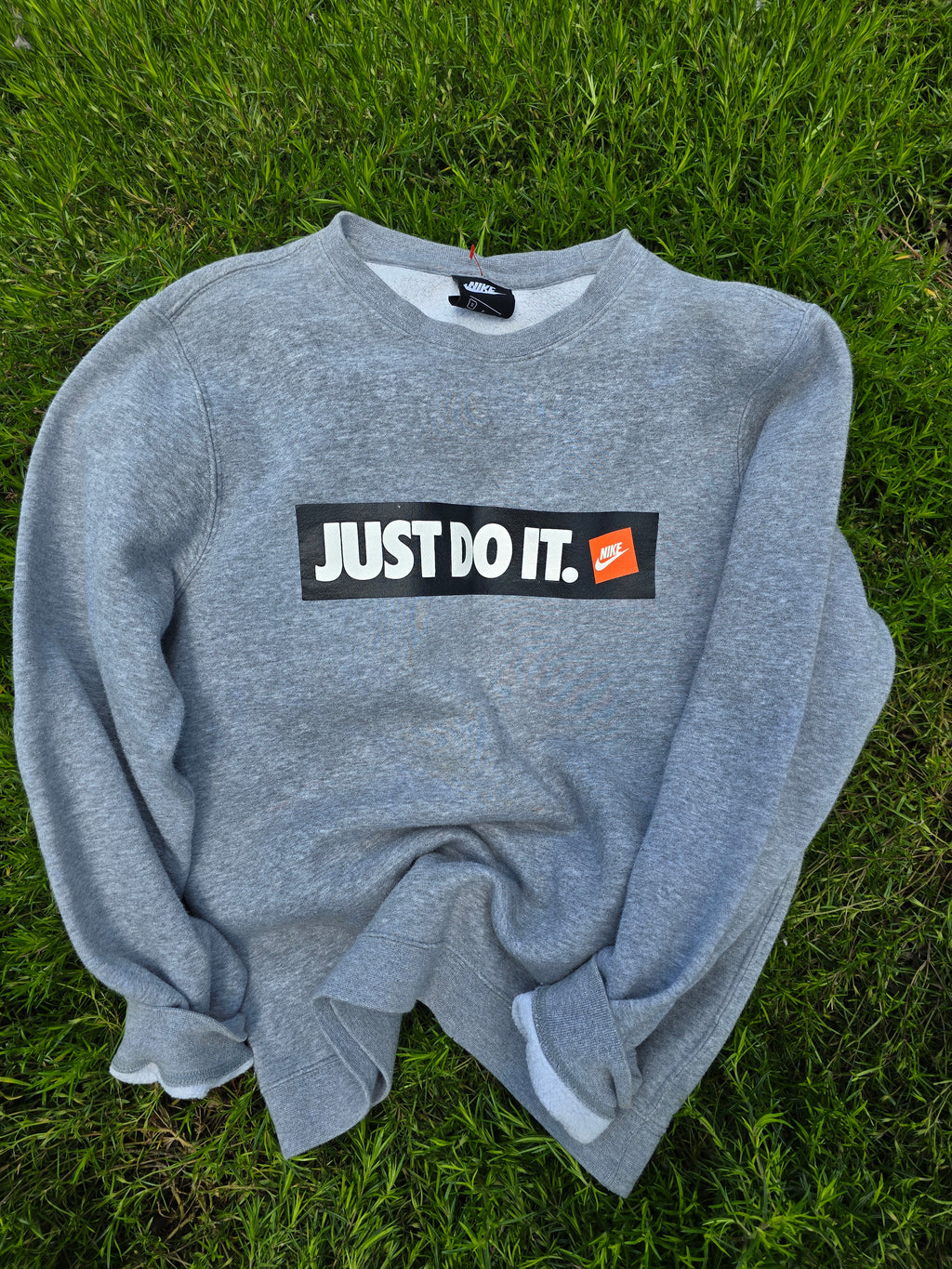 Nike Crewneck (Unisex Small)
